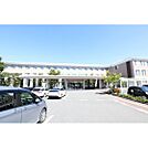 病院「医療法人道悠会松本中川病院まで1952ｍ」