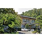 図書館「飯田市立中央図書館丸山分館まで489ｍ」