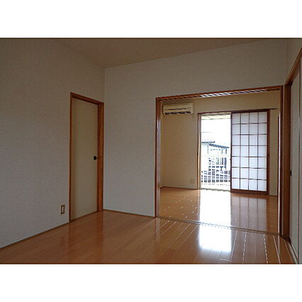 リブステージ切石_内装_6