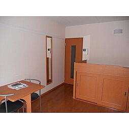 レオパレスマリナ 1階1Kのリビング/ダイニング