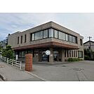 図書館「飯田市立上郷図書館まで869ｍ」