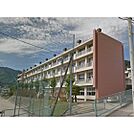 中学校「飯田市立飯田西中学校まで1137ｍ」