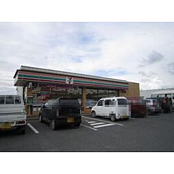 コンビニ「セブンイレブン須坂塩川町店まで451ｍ」