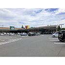 ドラックストア「アメリカンドラッグ長野豊野店まで2750ｍ」