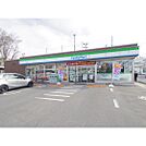 コンビニ「ファミリーマート須坂駅南店まで560ｍ」