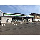 コンビニ「ファミリーマート長野安茂里店まで925ｍ」