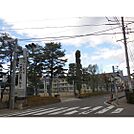 小学校「長野市立古里小学校まで593ｍ」