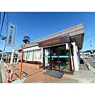 銀行「八十二銀行風間支店まで496ｍ」