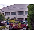 小学校「千曲市立屋代小学校まで981ｍ」