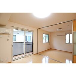 ブリッジ・ジョシュア 1階2LDKのリビング/ダイニング