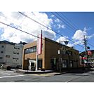 銀行「長野銀行上山田戸倉支店まで708ｍ」