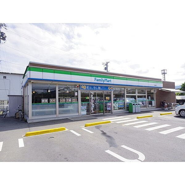 画像24:コンビニ「ファミリーマート上田塩田店まで805ｍ」