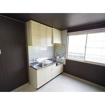 ヒルトップ山極_内装_1