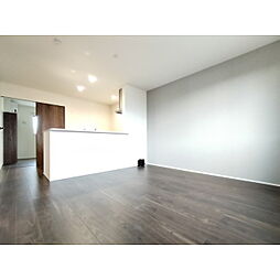 リナージュ秋和 2階1LDKのリビング/ダイニング