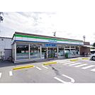 コンビニ「ファミリーマート上田塩田店まで950ｍ」