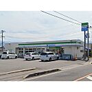 コンビニ「ファミリーマート上田神畑店まで869ｍ」