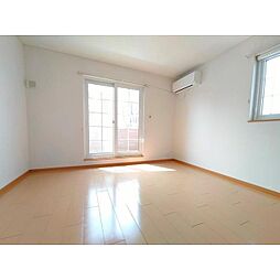 カーサフィオーレ 203 2階1LDKのリビング/ダイニング