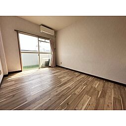 メゾン結 3階ワンルームのリビング/ダイニング