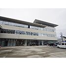 役所「小諸市役所まで2208ｍ」