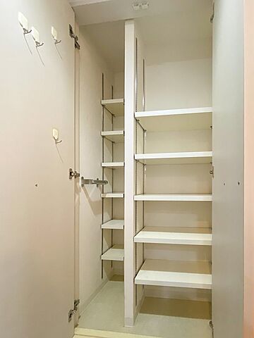 収納 エイジングコート琵琶湖プレミアビュー 3階/-