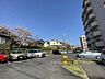 駐車場：平面駐車場のため出し入れがスムーズです。