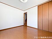 洋室6帖（東側）