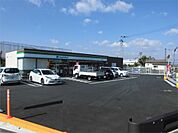 ファミリーマート 草津追分店（650m）