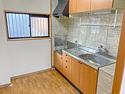 キッチンパネルがオシャレなキッチン