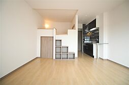 セブン・セブン都北 402 4階ワンルームのリビング/ダイニング