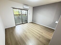 サンテラス・TUTOMI 403 4階ワンルームのリビング/ダイニング