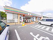 セブンイレブン(450m)