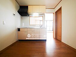 コスモハイツふじV 102 1階1Kのリビング/ダイニング