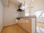 ※角部屋の内観写真を引用しており内装が異なる場合がございます。
