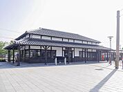 小城駅(230m)