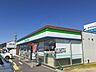 周辺：ファミリーマートまで450m
