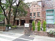 平安女学院大学 京都キャンパス（861m）