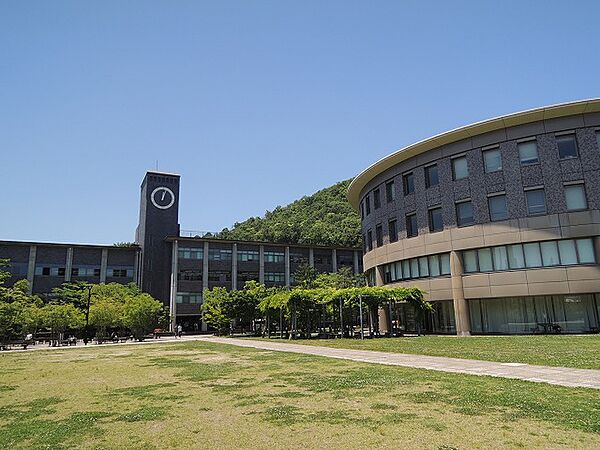画像15:立命館大学 衣笠キャンパス（772m）