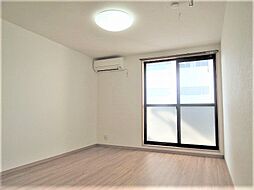 フラッティ谷口園町 106 1階1Kのリビング/ダイニング