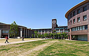 立命館大学衣笠キャンパス キャンパスインフォメーション（1355m）