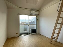 サンハイム宇治 201 2階1Kのリビング/ダイニング