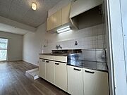 同マンション別部屋
