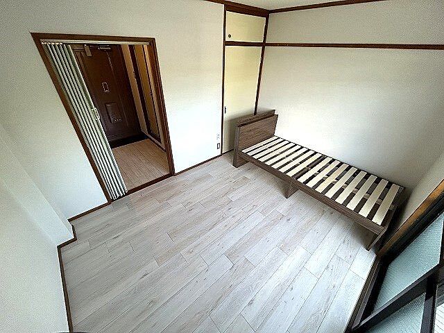 寝室