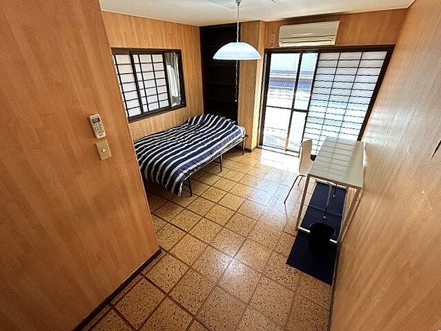 室内