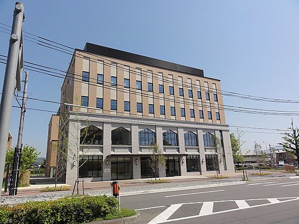 画像22:京都製菓製パン技術専門学校（1305m）