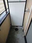 室外洗濯機置場