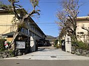 京都市立嵐山小学校（460m）