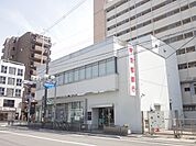 京都銀行西京極支店（404m）