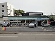 ファミリーマート 御池山ノ内店（187m）