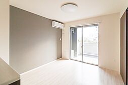 JR東北本線 間々田駅 3.3kmの賃貸アパート 1階1LDKのリビング/ダイニング