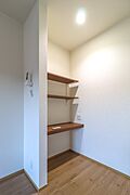 図面と現状に相違がある場合には現状を優先